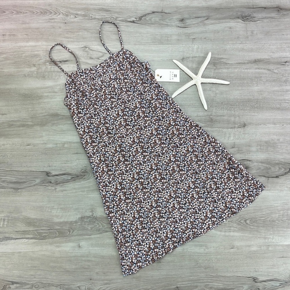 🔆BILLABONG🔆 CLEAR SKIES DRESS - Picture 2 of 13
